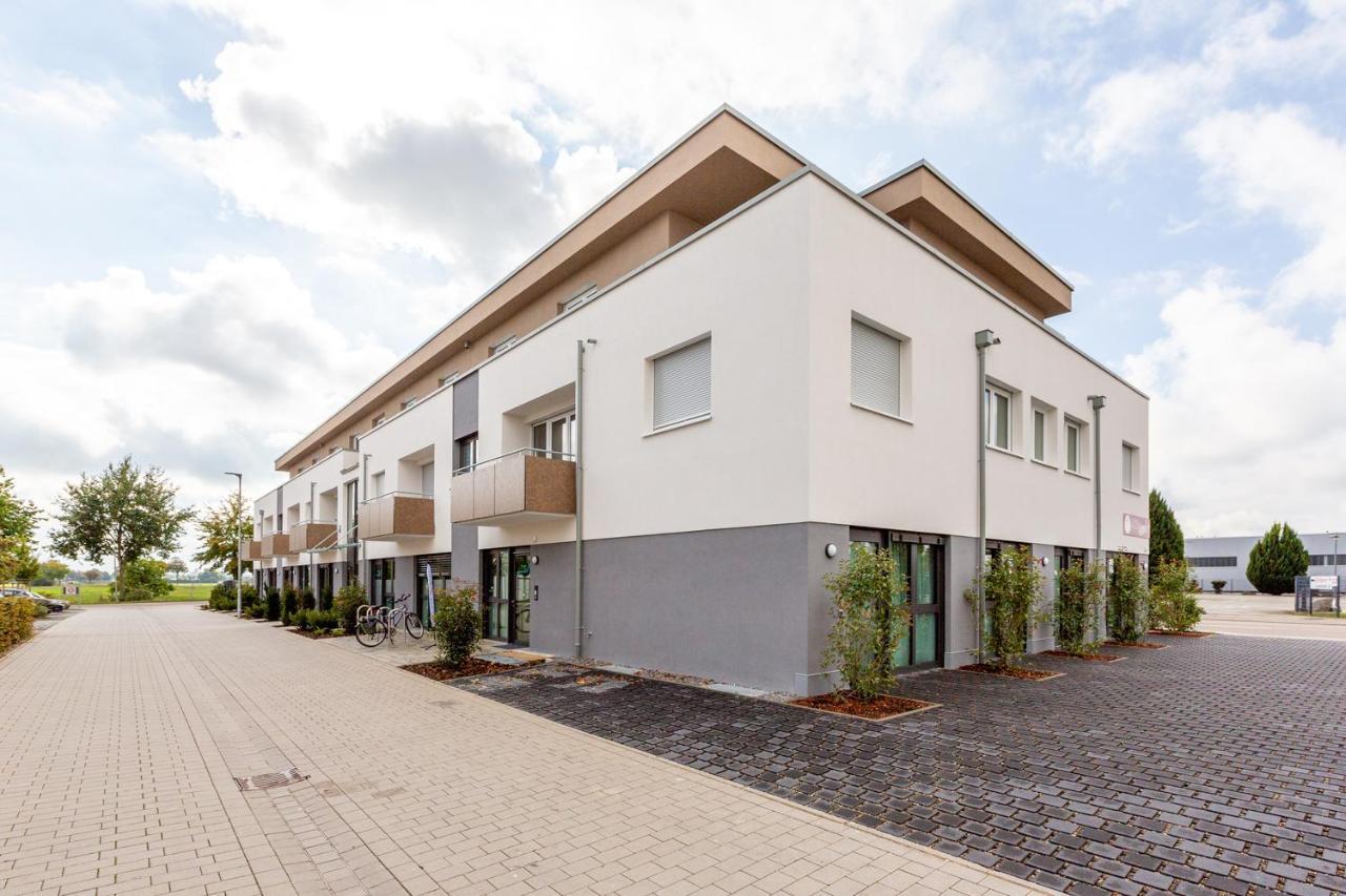 Boardinghouse Hirsch - Apartments In Kork Kehl エクステリア 写真